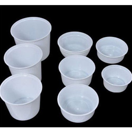 Scratch Resistant And Reusable Round Plastic Food Container For Multiple Storage