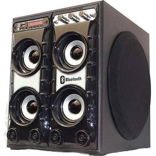 Black Scratch Resistant Strong Base Wireless Bluetooth Connectivity Home Theatre Speaker