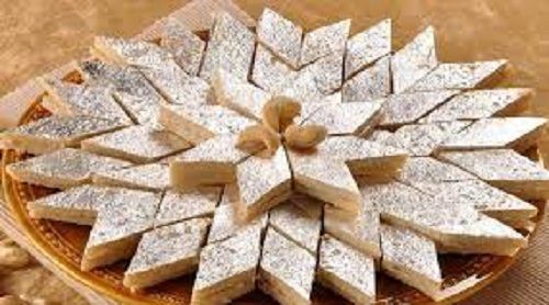 100 Percent Pure And Fresh Sweet Delicious Rich In Aroma Smooth Silver Kaju Katli