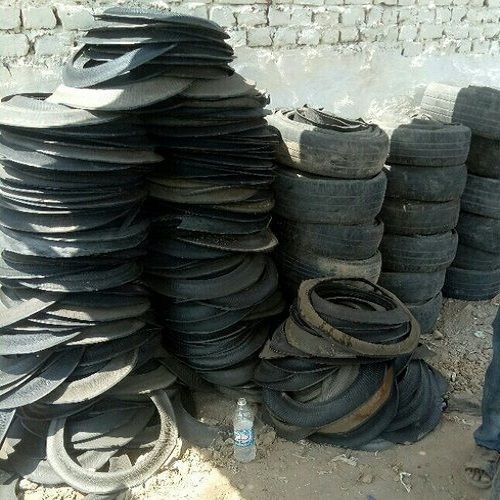 Two Wheeler Light Weight Recyclable Eco Friendly Radial Rubber Scrap Flexible Tyre 