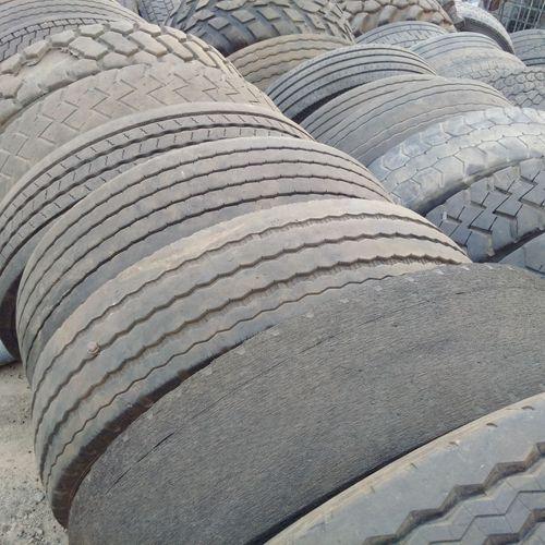 Slip And Crack Resistant Heavy Duty Black Flexible Rubber Tyres Scrap