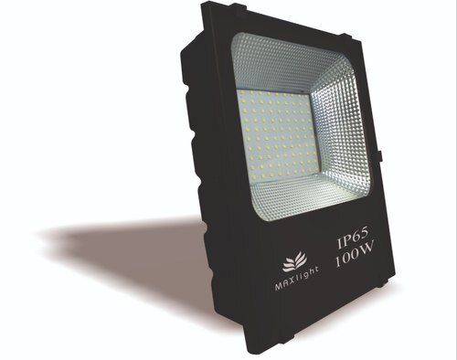 Energy Efficient Long Life Span And Low Power Consumption White Led Flood Light Input Voltage: 50 Watt (W)