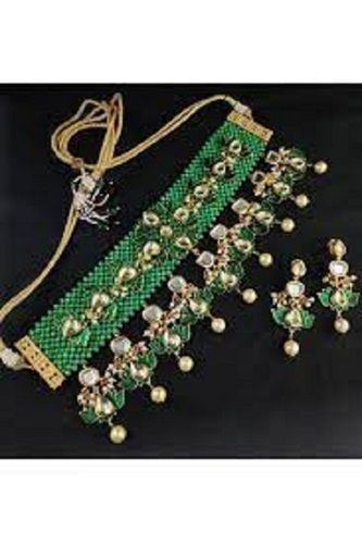 Elegant Look Innovative Design Skin Friendly Light Weight Green Artificial Necklace Sets Gender: Women