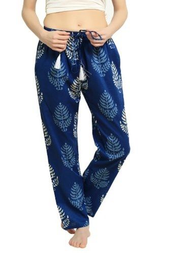 100% Cotton Comfortable And Breathable Casual Wear Printed Stylish Look For Blue Pajamas Warranty: Period Of Use