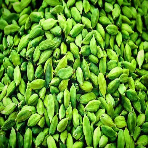 Granular Shaped Green Coloured A Graded Fresh Raw Green Cardamom