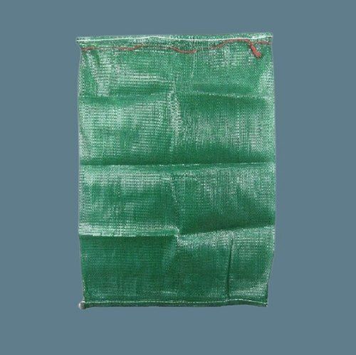 Reusable Tear Resistance Small Net Green Plastic Leno Bags Use: To Protect Delicate Fabrics In The Wash