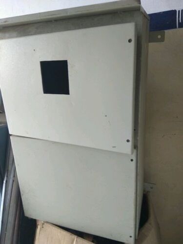 White Longlasting Durable Modern Infrastructure Distribution Boxes