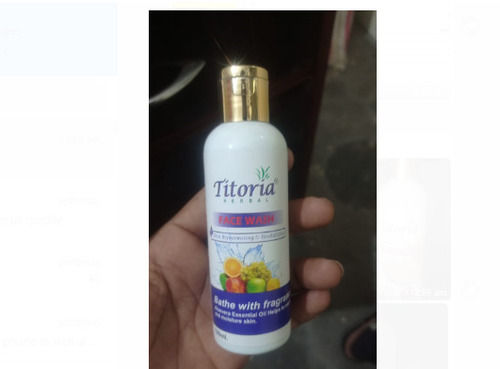 Titoria Herbal Aloe Vera And Fruit Vitamin Extract Face Wash For All Skin Type