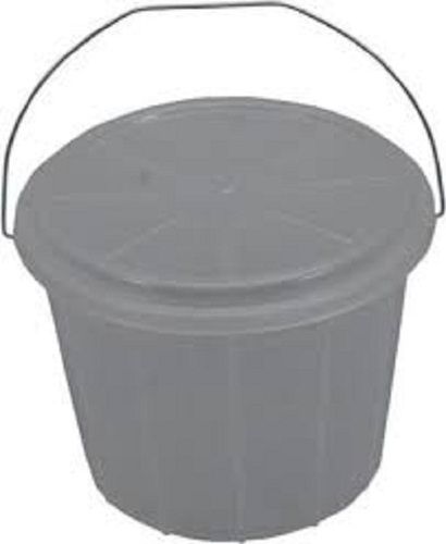 Highly Strong And Long Lasting Colour Gray Plain Plastic Bucket