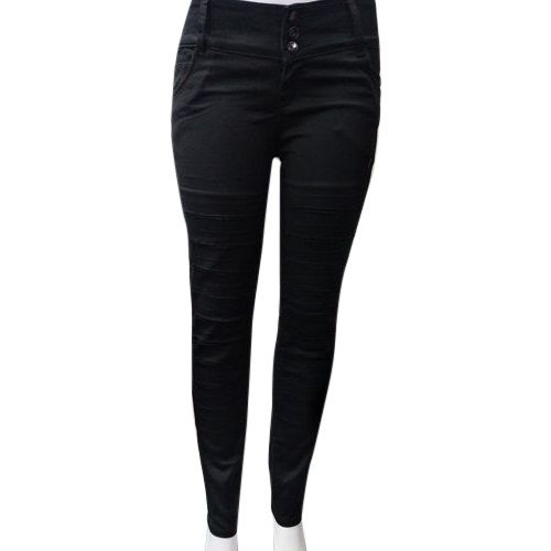 Ladies Stylish Look Slim Fit And Stretchable Plain Black Casual Denim Jeans 