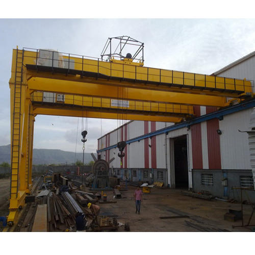 Semi Goliath Crane Lifting Capacity: 18 Tonne