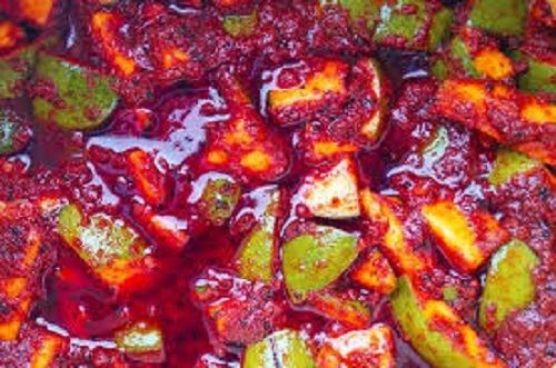Fresh Tasty And Spicy Aam Aachar Mango Pickle For Domestic Usages 1 Kg