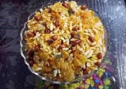 Tasty Crispy And Crunchy Hungry Harvest Besan Navratan Mixture Namkeen Carbohydrate: 13.2 Percentage ( % )