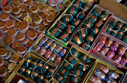 Eco Friendly Fire Cracker In Multi Types For Diwali, New Year And Marriage Purpose