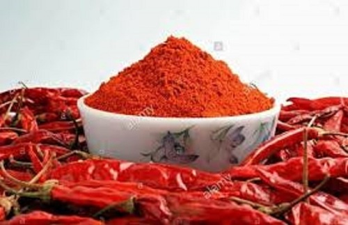 खुशबूदार और स्वादिष्ट भारतीय मूल प्राकृतिक रूप से उगाया जाने वाला 100% शुद्ध मसालेदार स्वस्थ लाल मिर्च पाउडर ग्रेड: A