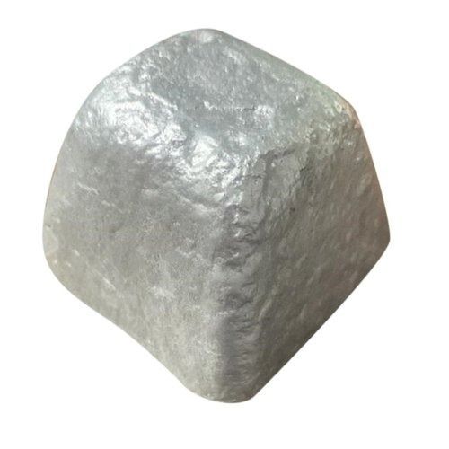 Cube Shaped 167 Mpa Hardness Unpolished Silver Coloured Aluminium Cubes