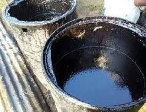 Black Furnace Oil Density 0.9600 G Mole For Industrial And Road Construction Uses Ash %: 10%