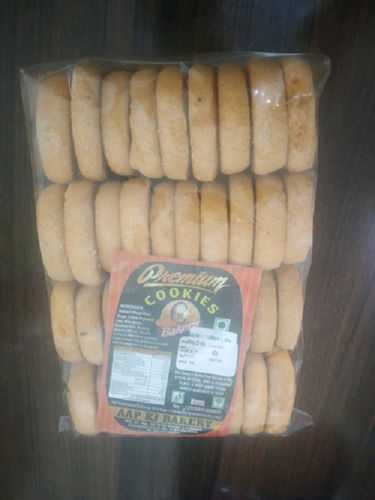 Hygienically Packed Mouth Watering Fresh And Crunchy Sweet Atta Biscuit Packaging: Single Package