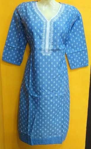 Washable Women Casual Wear V Neck 3/4 Sleeves Soft Cotton Comfortable Blue Plain Kurti