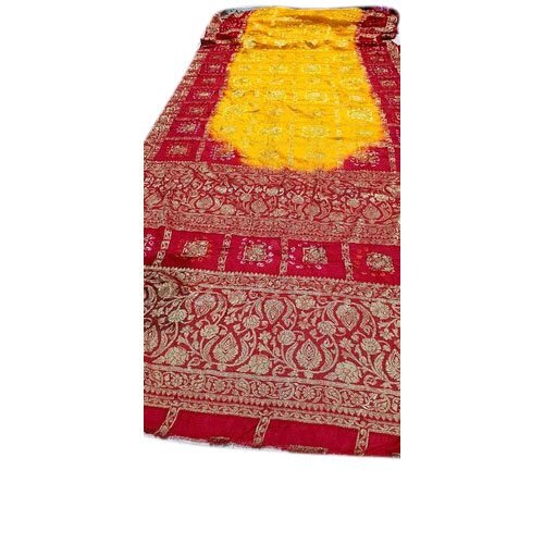 समर रेड और येलो कलर पार्टी वियर प्रिंटेड डिज़ाइनर बांधनी सिल्क साड़ी