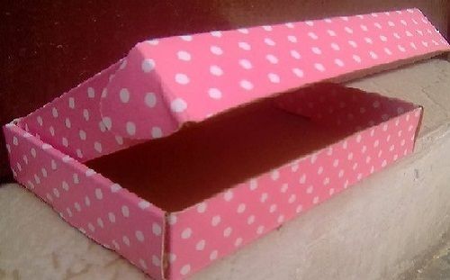 Recyclable Lightweight Multipurpose Rectangular Pink Printed Corrugated Box