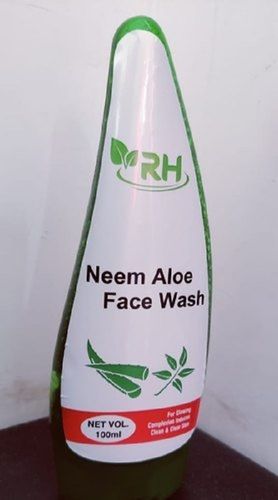 Simple Kind To Skin Refreshing Anti Acne And Anti Pimple Neem And Aloe Vera Herbal Face Wash