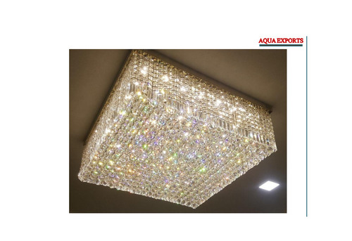 चोर्मे व्हाइट एंड येलो सीलिंग माउंटेड स्क्वायर शेप एलईडी ग्लास झूमर लाइट साइज 2.5X2.5 फीट