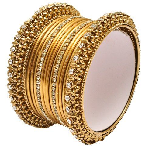 Fashion Women Beautiful And Stylish Traditional Lightweight Golden Metal Stone Bangles 