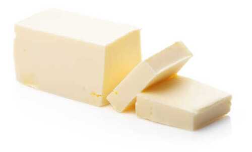  100 प्रतिशत शुद्ध और प्रोटीन से भरपूर पीला अनसाल्टेड मक्खन 