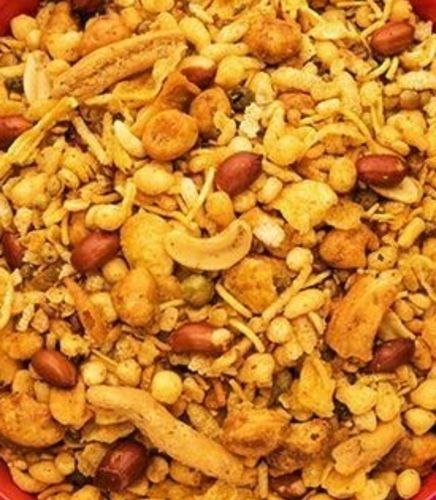 Delicious Mouthwatering And Crispy Crunchy Taste Mixture Besan Namkeen Fat: 1.2 Percentage ( % )