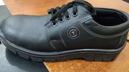 Men Skin Friendliness Elegant Look Lace Up Lightweight Black Safety Shoes