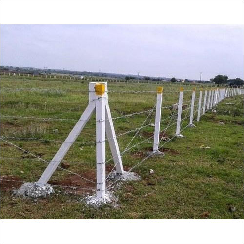 Iron Concrete Fencing Pole With 10 Inch Height And 6 Inch Widths Application: Industrial