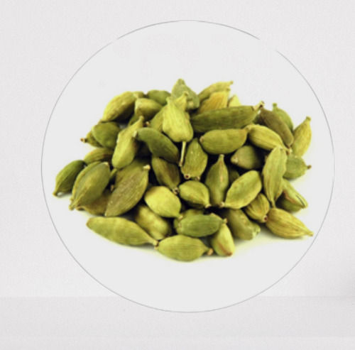 Naturally Flavored Freshly Packed Good Taste Whole Green Cardamom 