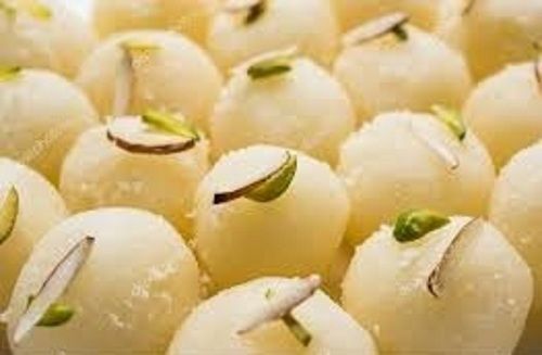 Yummy And Tasty Rasgulla With Sweet Taste In Weddings And Parties, 3 Days Shelf Life Fat: 10 Grams (G)