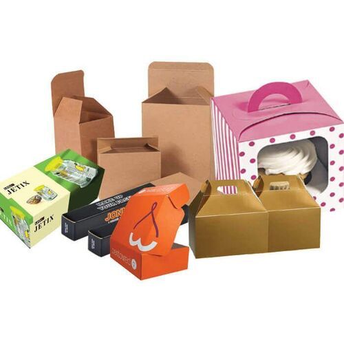Multi Shape And Size Packaging Boxes Used In Shopping And Apparel
