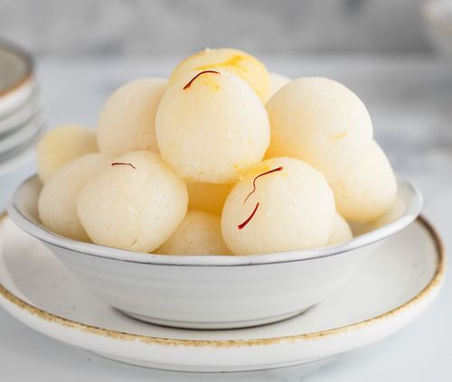 No Preservatives Tasty Juicy Fluffy Soft Dumplings White Sweet Rasgulla Carbohydrate: 5% Percentage ( % )