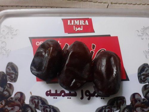 Black Most Fibrous And Handpicked Kimia Fresh Dates, 500G