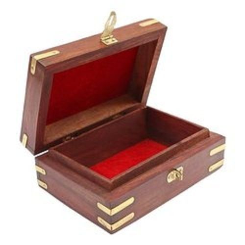 Wooden Jewelry Box Brown Golden Colour With Elegant Design And Lightweight
