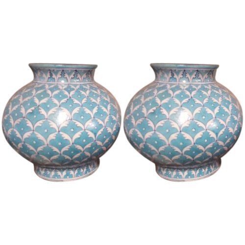Blue Round Shape Handmade 7.5 Centimeter 1.5 Kilogram Handmade Ceramic Flower Pot 
