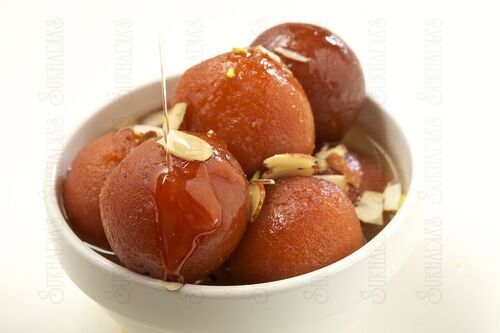 Pure Veg Sweet Sticky Indian Dessert Gulab Jamun  Shelf Life: 1 Months