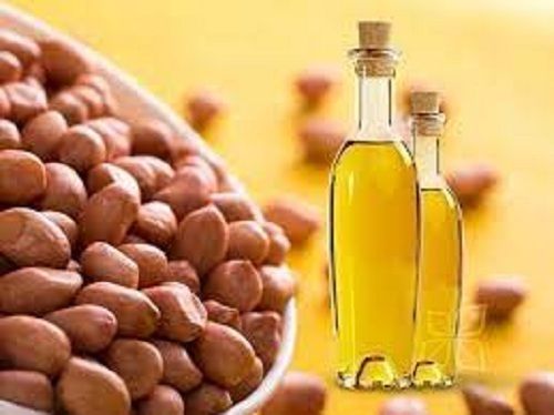 Pure and Natural Yellow Color Groundnut Oil with 15 Kilograms Pack