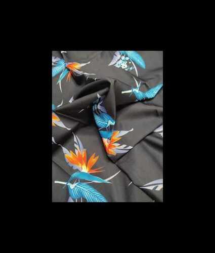 Tear Resistant Wrinkle Free Multicolor Printed Cotton Shirting Fabrics