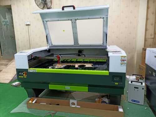 Green Heavy Duty Laser Cutting Machine With Low Maintenance And Longer Working Life