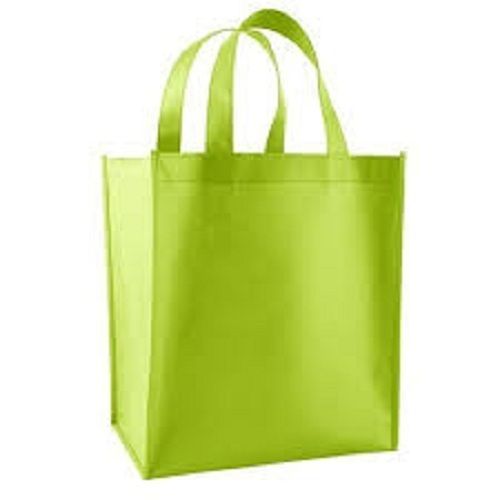  ले जाने में आसान और हल्का, ले जाने में आसान, हैंडल के साथ हरे रंग का नॉन वोवन कैरी बैग 