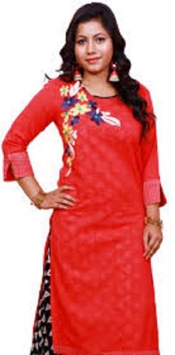 Red Women 3/4 Sleeves And Round Neck Breathable Floral Printed Straight Kurti