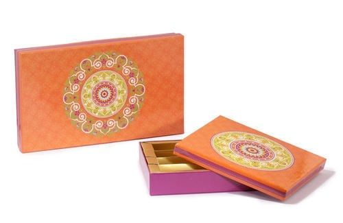 Lightweight Customized Printed Rectangular Pink Sweet Box For Storage
