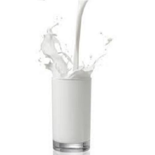 Original Flavor And Hygienically Packed White Raw Cow Milk