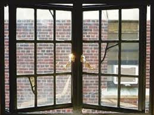 कम रखरखाव के साथ काले रंग की होम स्टील विंडो को स्थापित करना और साफ करना आसान है स्क्रीन नेटिंग सामग्री: फाइबरग्लास