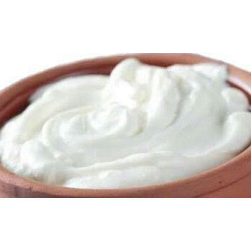 20% Fat Content White 100% Pure Fresh Curd For Adult, Children And Old Age 