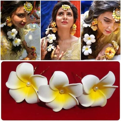 Yellow White Colour Flower Pendant In Thread Cord Hair Pin For Womens Girls  at Best Price in Bengaluru | Purushottam Novelty